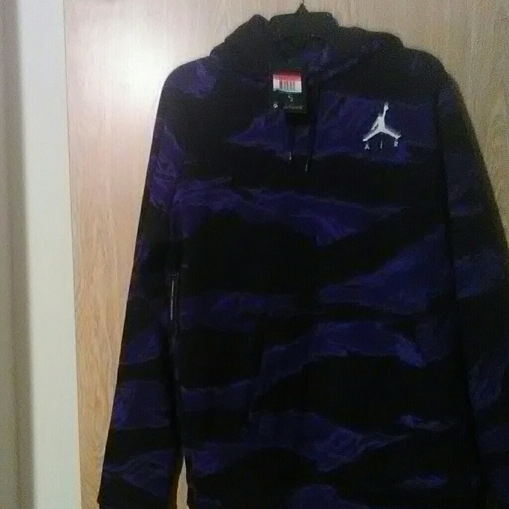 Pull over jordan hoddie